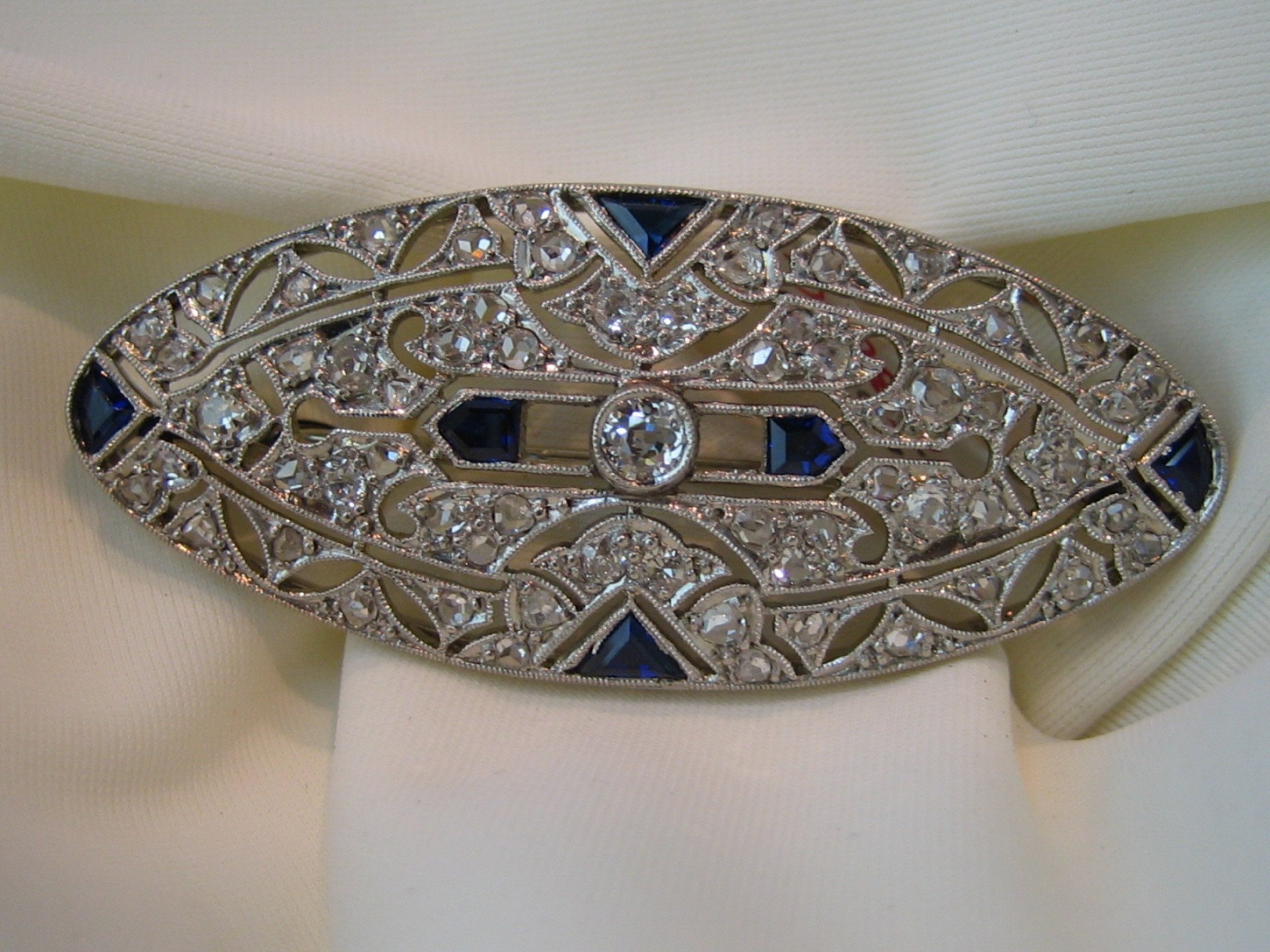 Lot De Bijoux Anciens Et Vintage - Occasion - Collection Variée