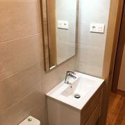 Saneamientos Begoña S.L. reforma íntegra en baño y aseo 6