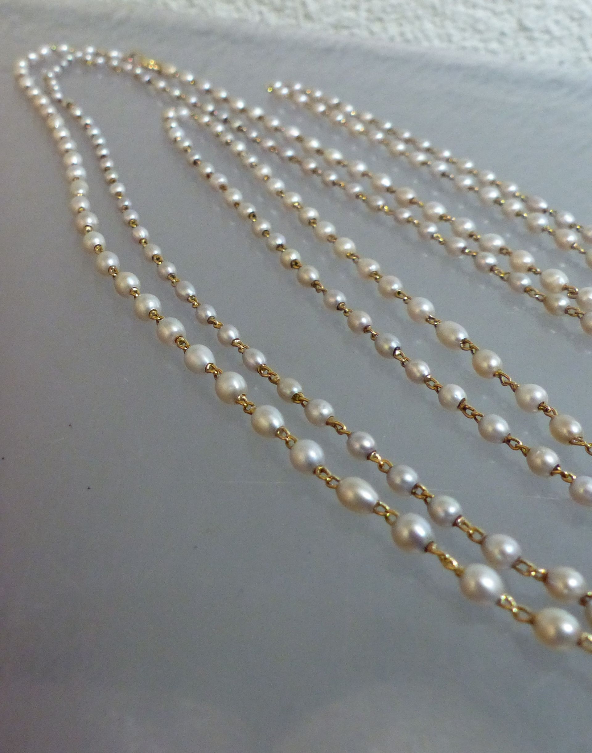 Sautoir en perles fines de mer