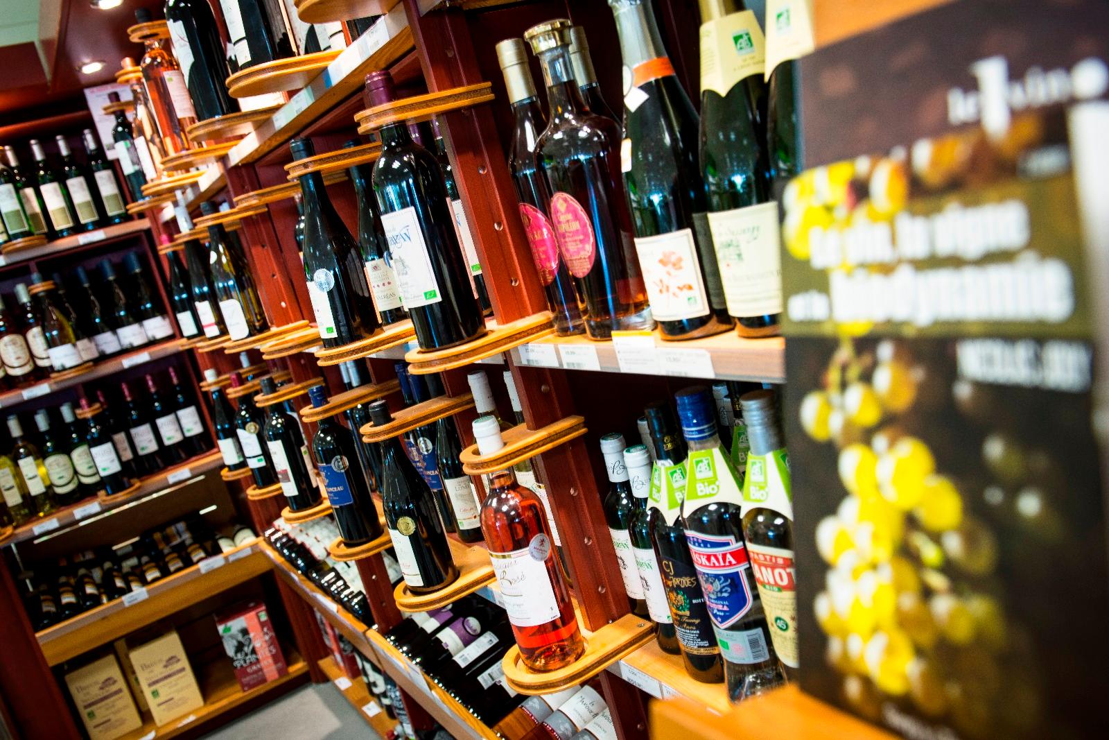 Le Coin Cave - La Vie Claire, magasin bio à Angoulême