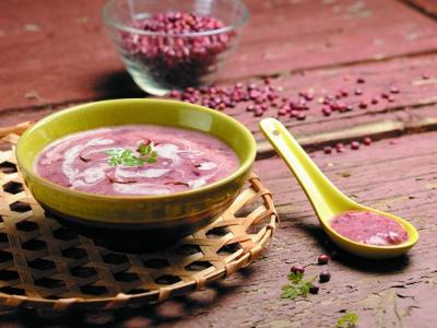 VELOUTÉ D’AZUKIS, CRÈME AU GINGEMBRE