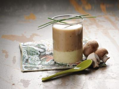 VELOUTÉ DE CHAMPIGNONS SUR UN BAVAROIS D’AMANDE