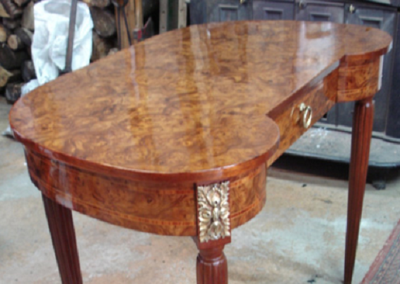 Alain Matthey - Table