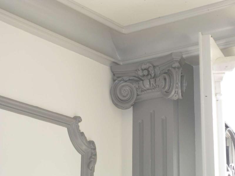 Peinture sur corniche à Questembert (56)