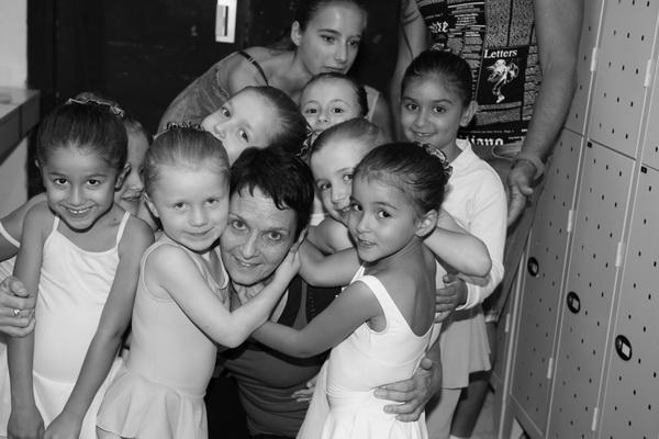 Élèves de l'Atelier de Danse Classique avec Anne OUIN DIT LA CROIX