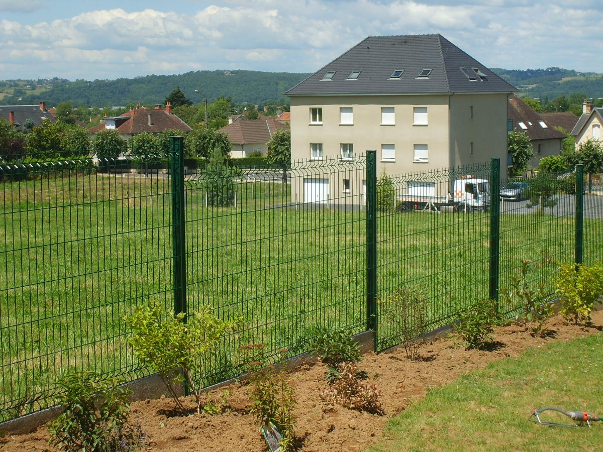 Pose de clôtures à Brive-la-Gaillarde