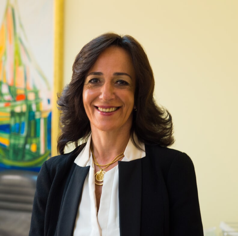 Dra. Maria Súzel Freitas Camacho