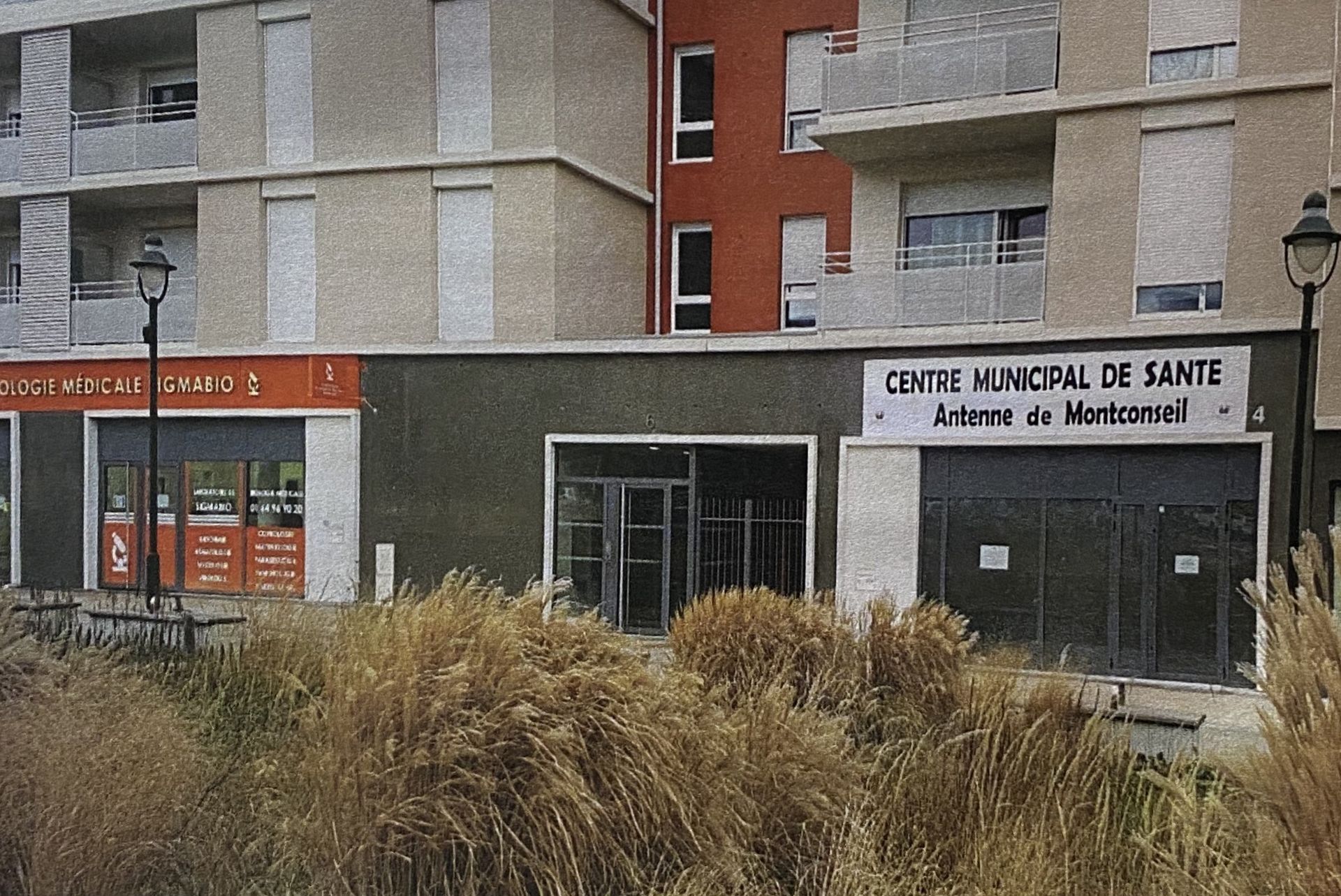 10 Place Des Victoires 91100 Corbeil Essonnes