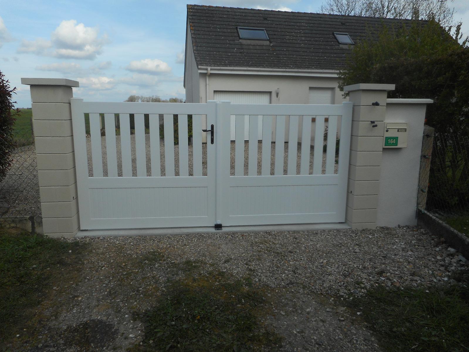 Pilier de barrière + pose de portail