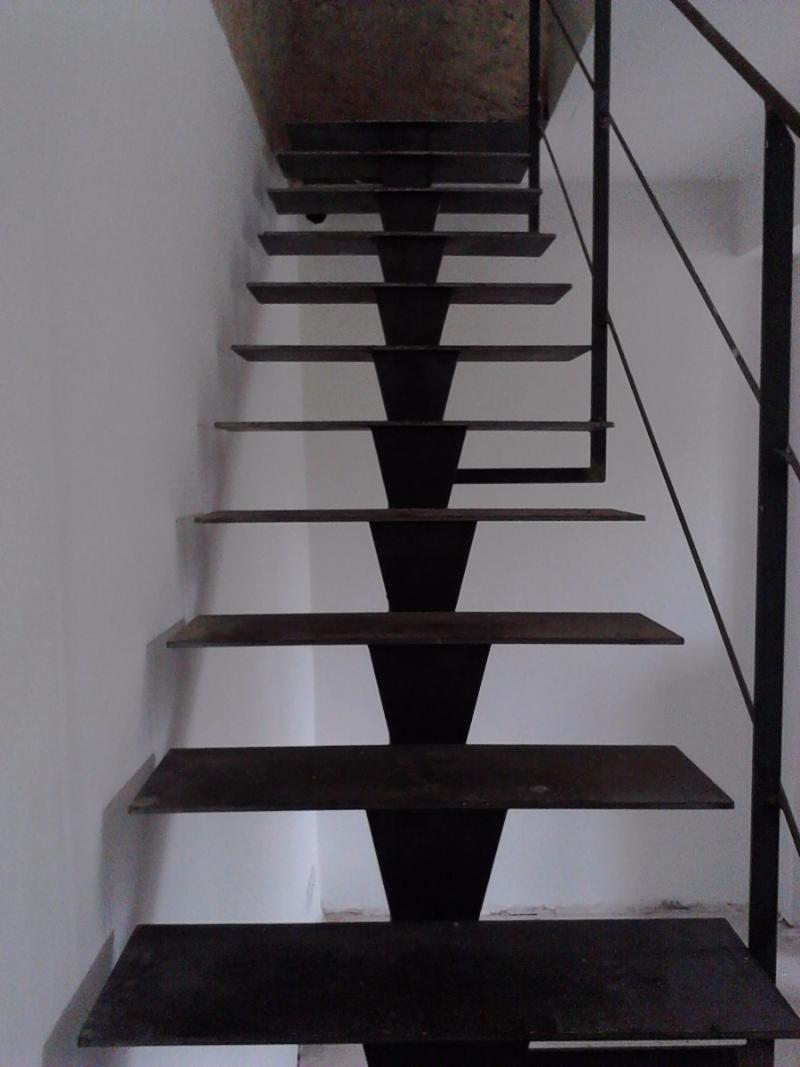 Escalier acier
