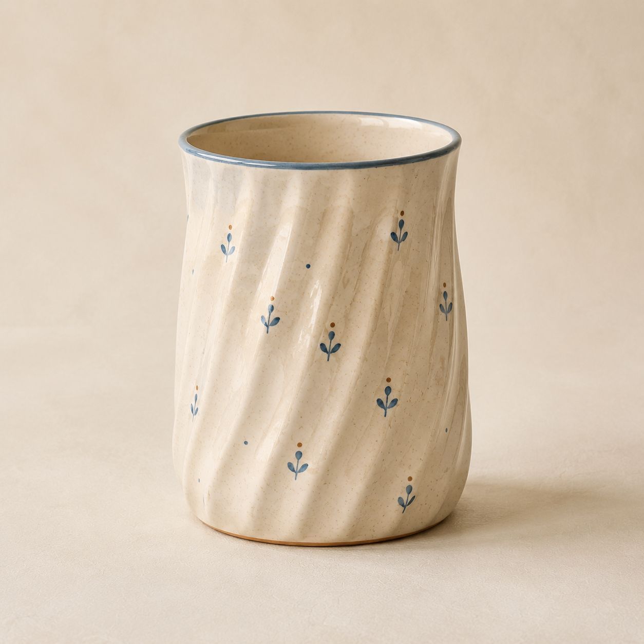Leaf Swirl Cup